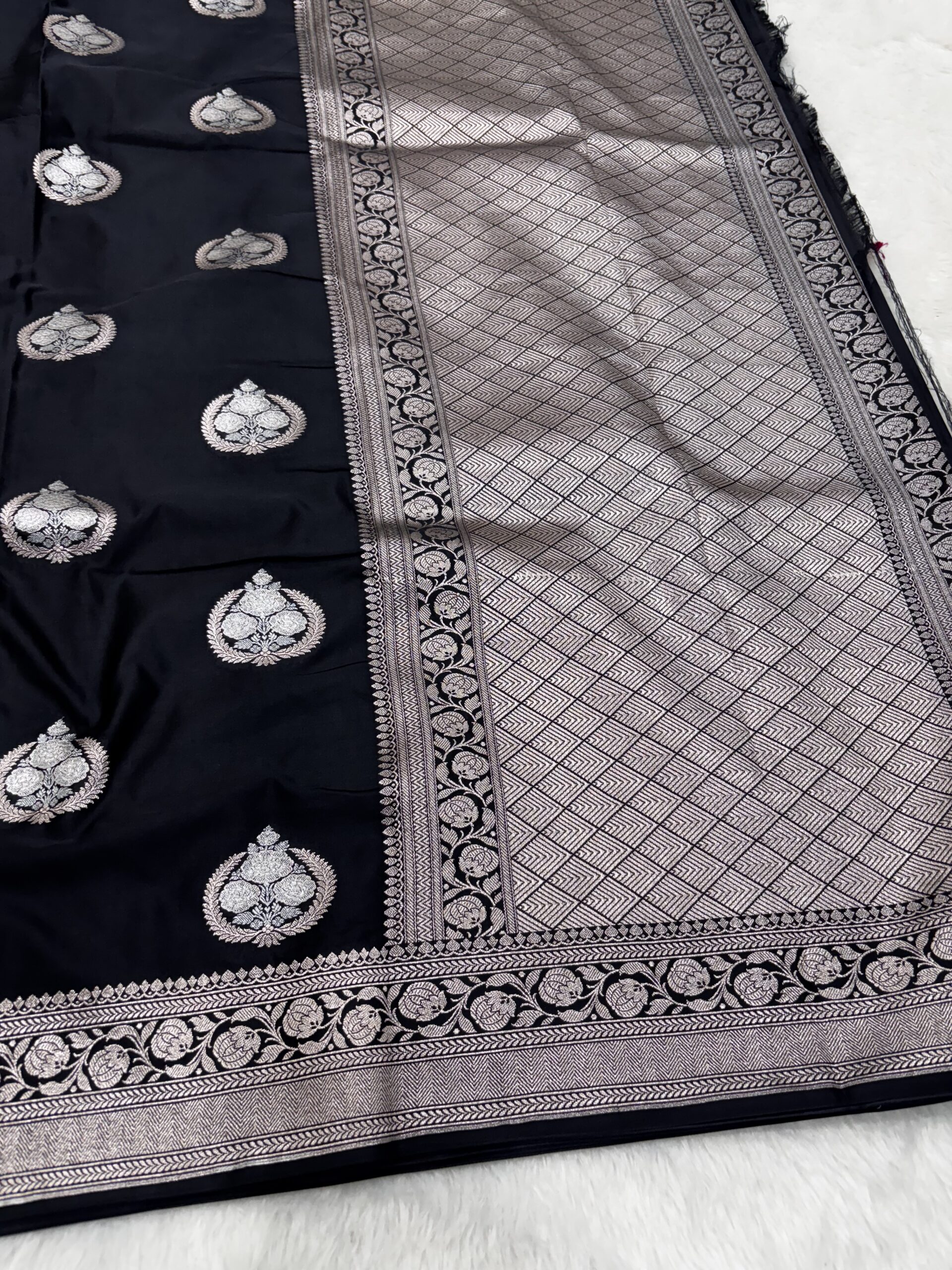 Black Alfi Banarasi Mashru Silk Saree
