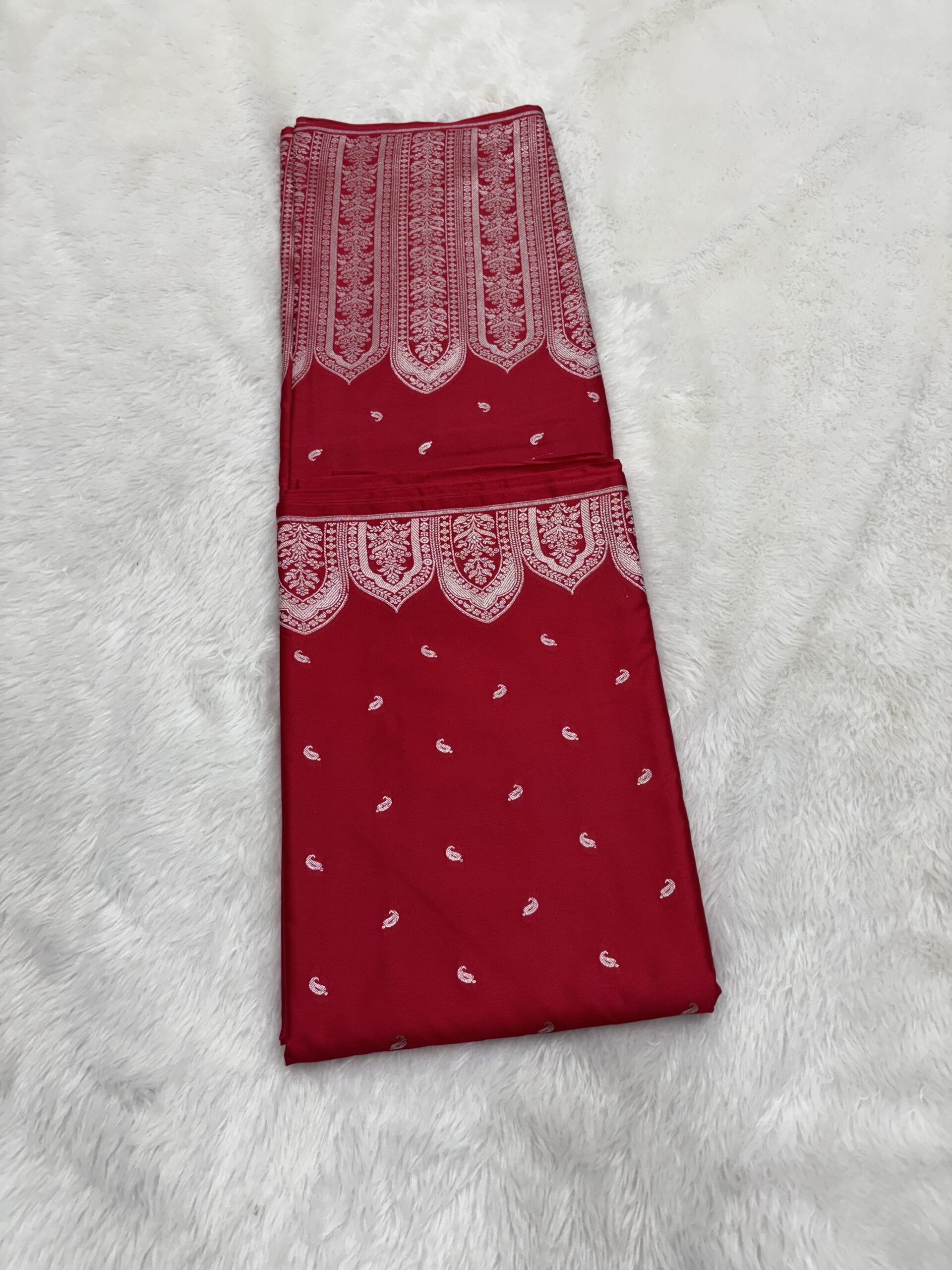 exquisite banarasi red mashru silk saree with handwoven zari work