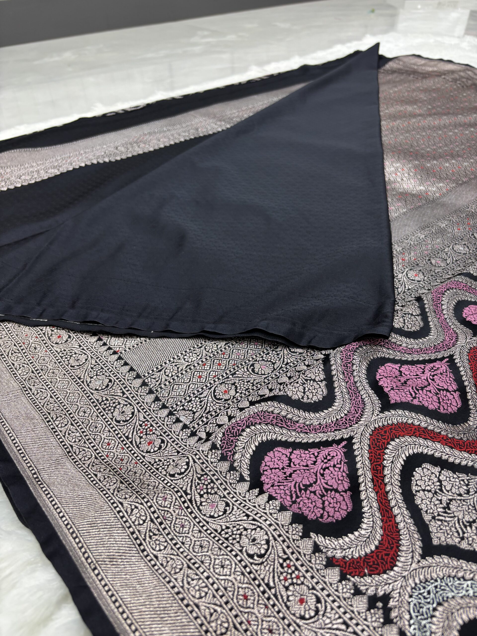 Black Katan Silk Banarasi Saree | Meenakari Work - Image 6