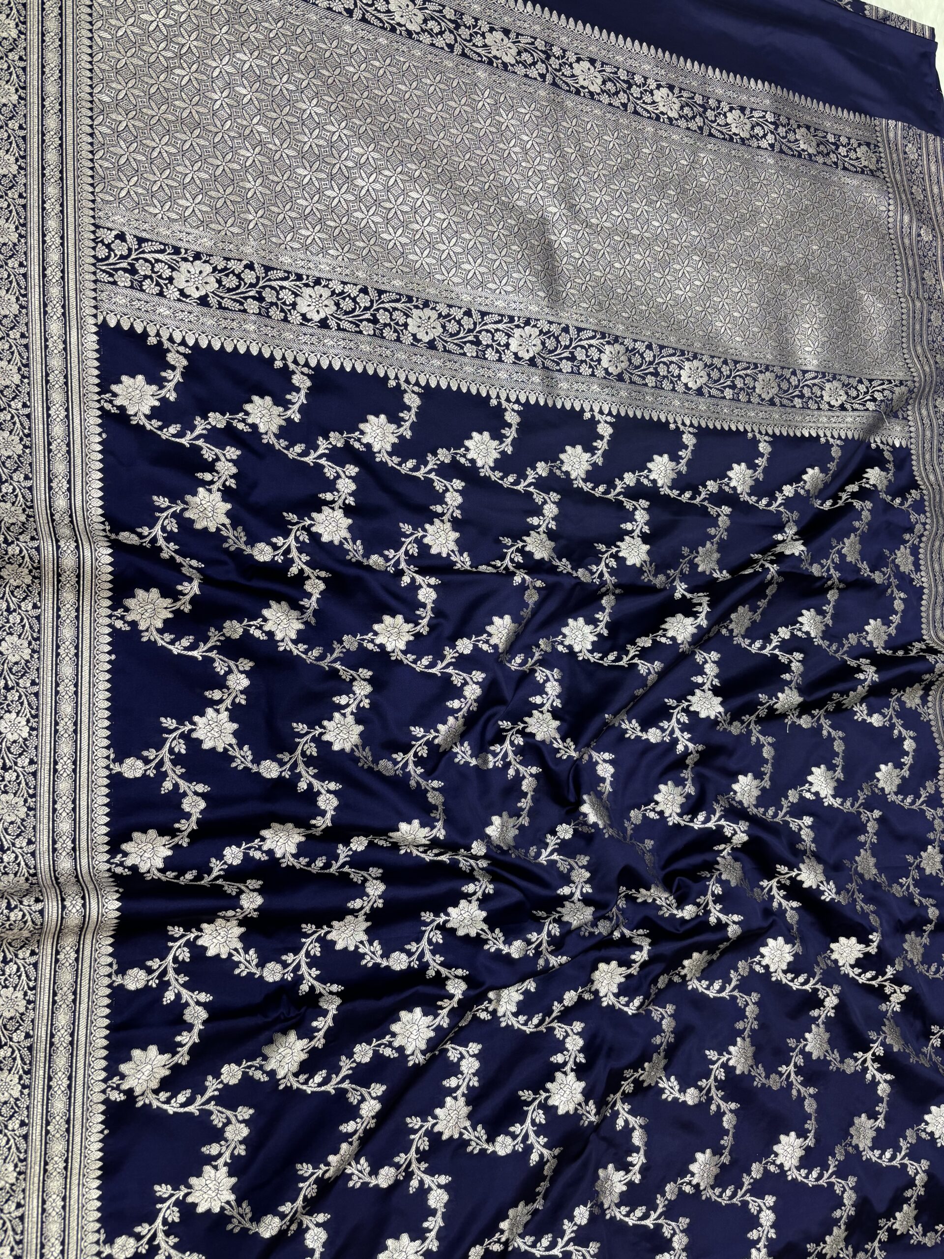 Navy Blue Banarasi Mashru Silk Saree - Image 2
