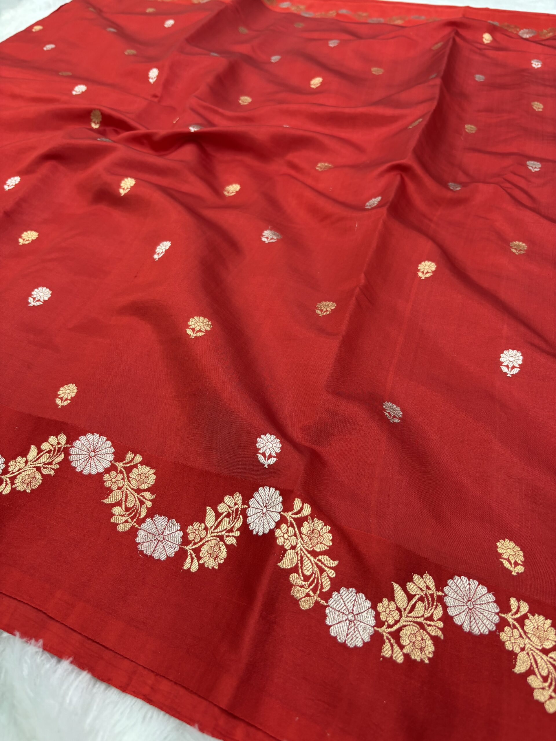 Pure Raw Mango Kadwa Saree - Image 4
