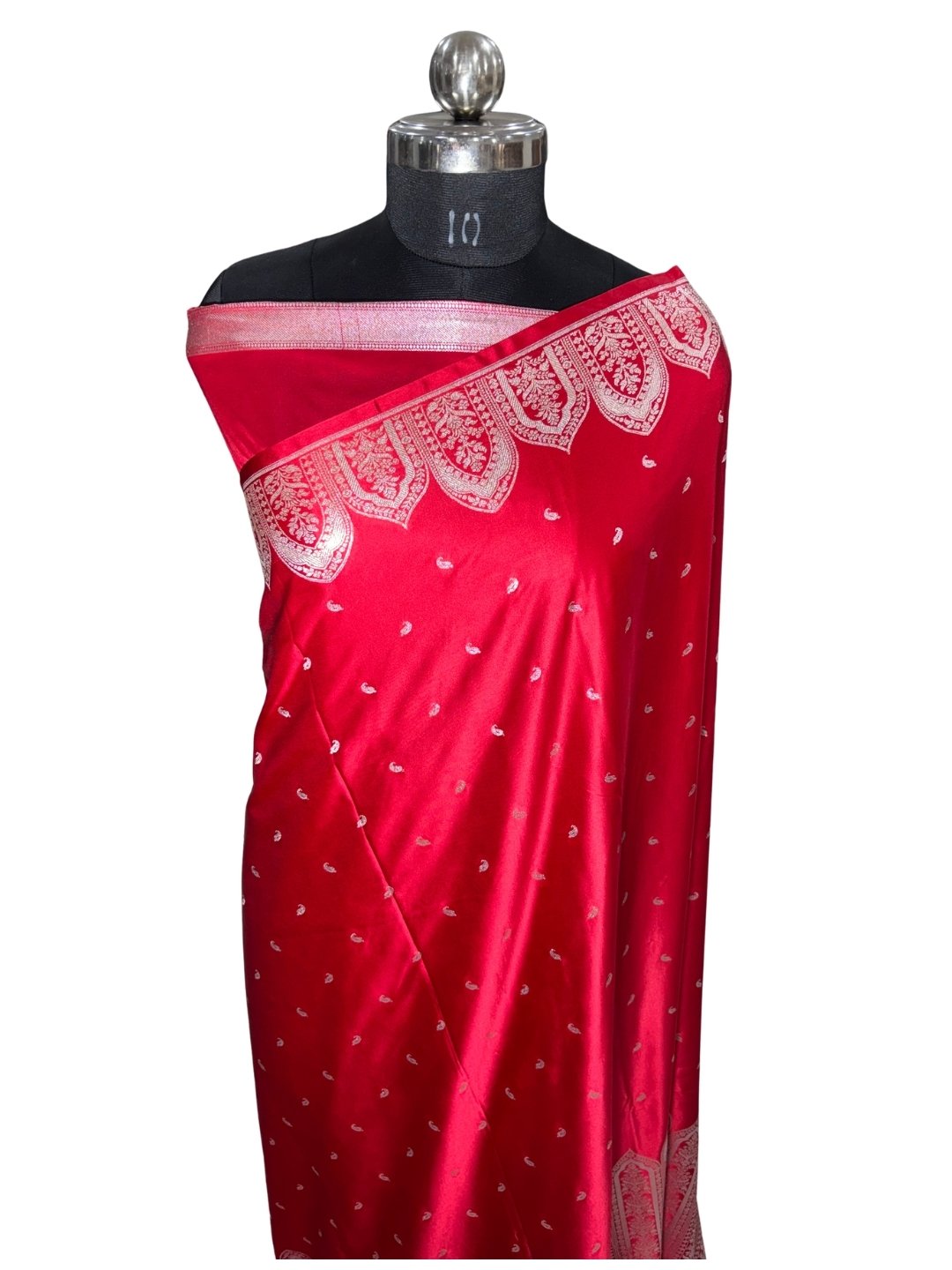 Handwoven Banarasi Mashru Silk Saree in Red - Image 4