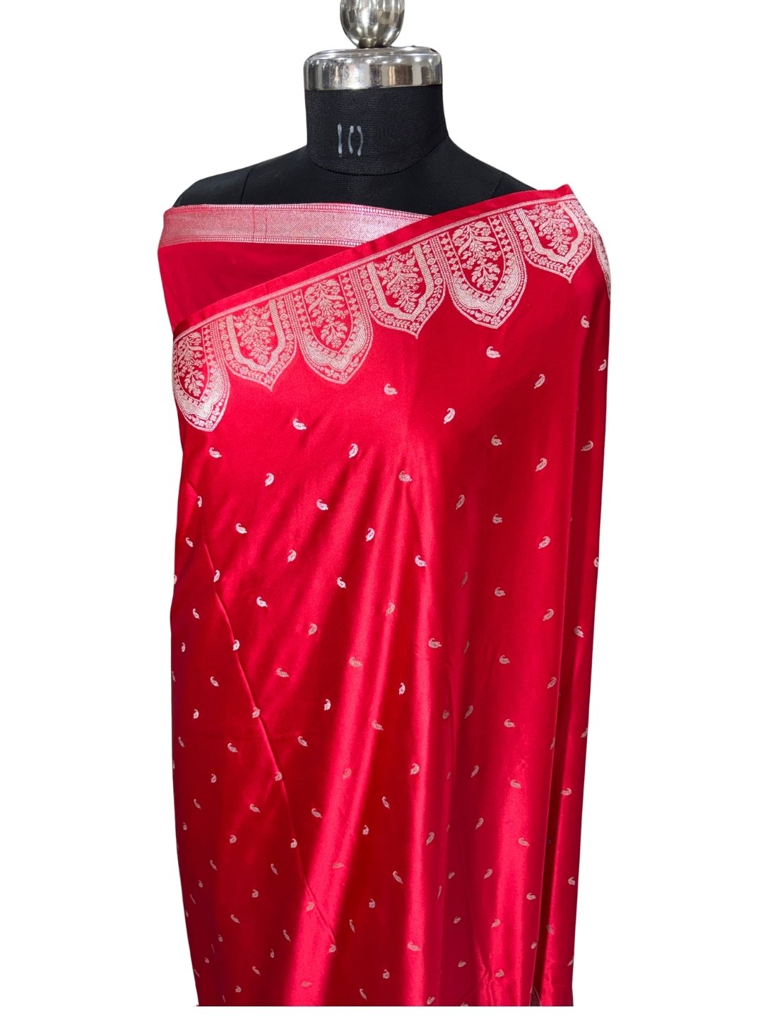 Handwoven Banarasi Mashru Silk Saree in Red - Image 6