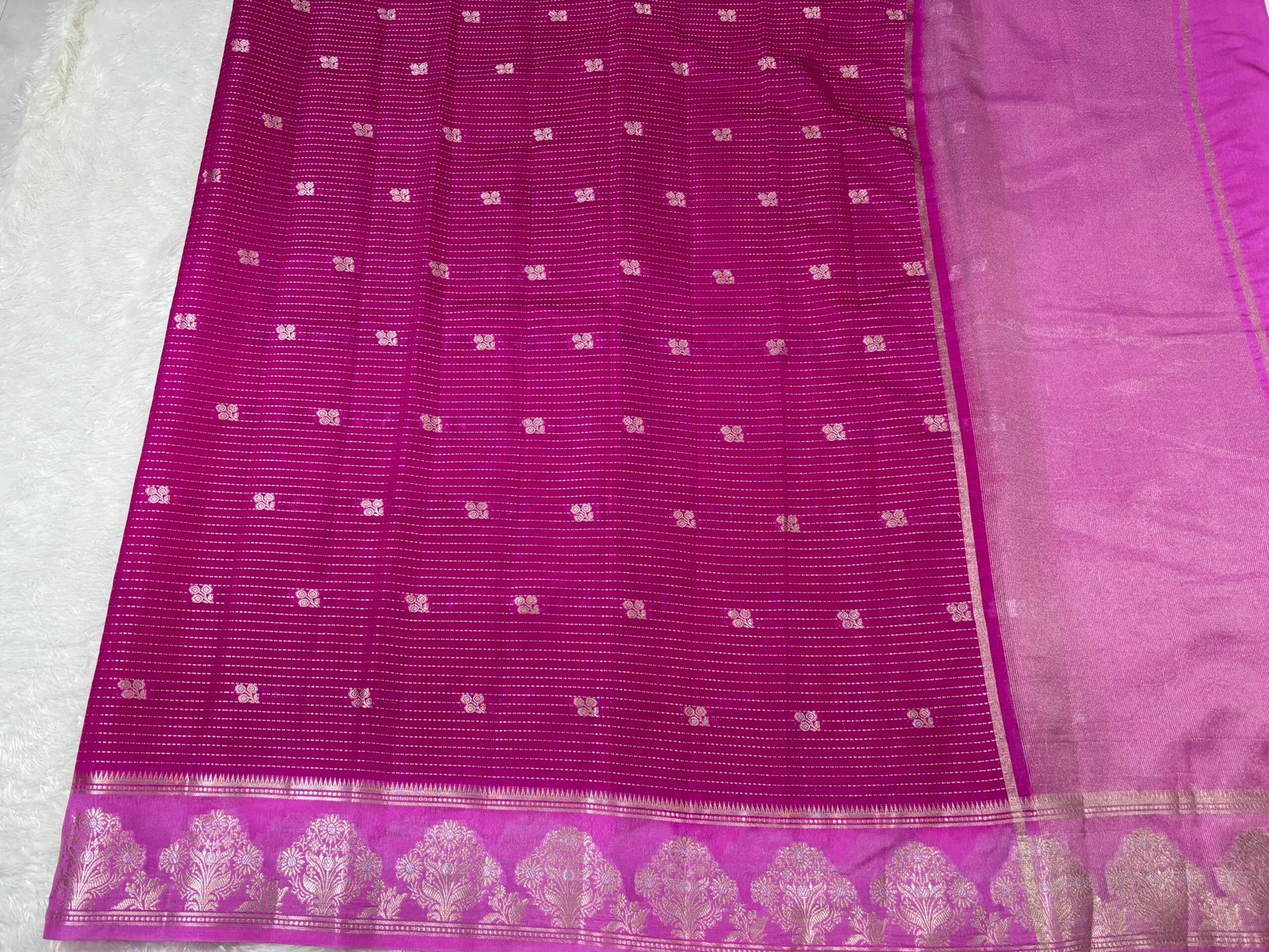 Pink Banarasi Silk Saree - Image 3