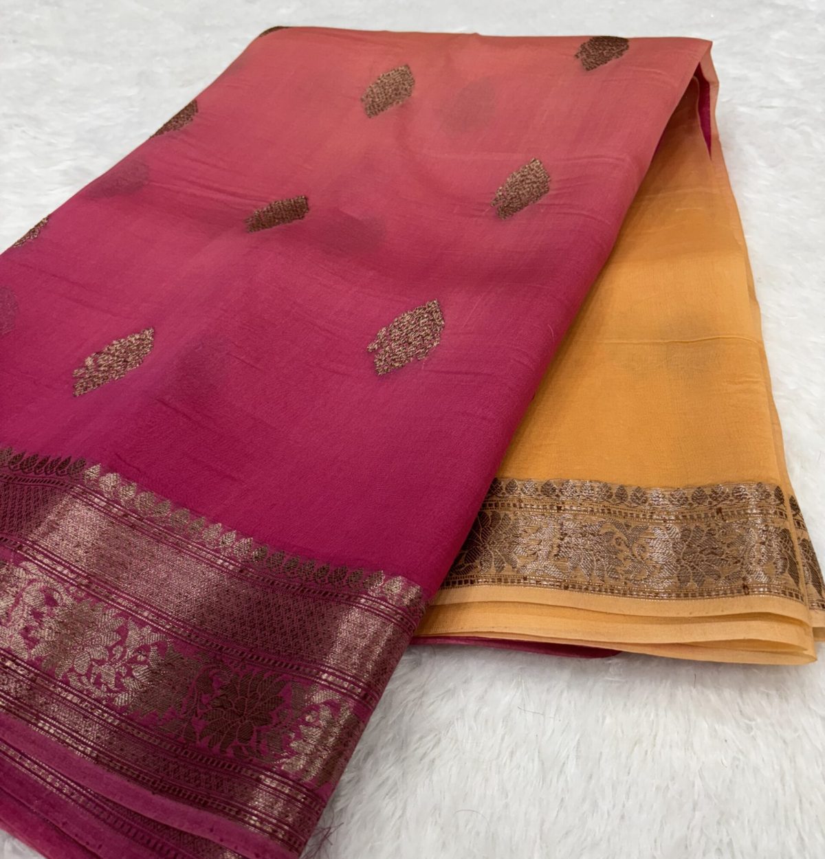 Handwoven Banarasi Organza Saree